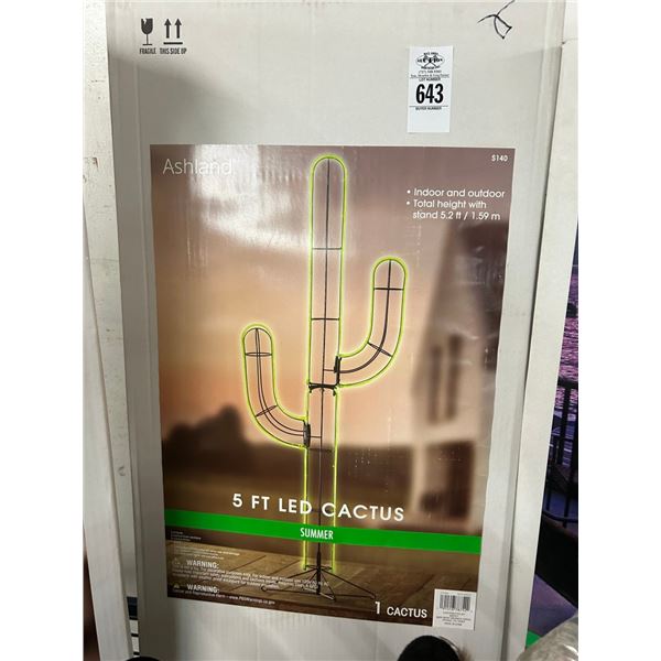 LED  5'  Cactus Décor