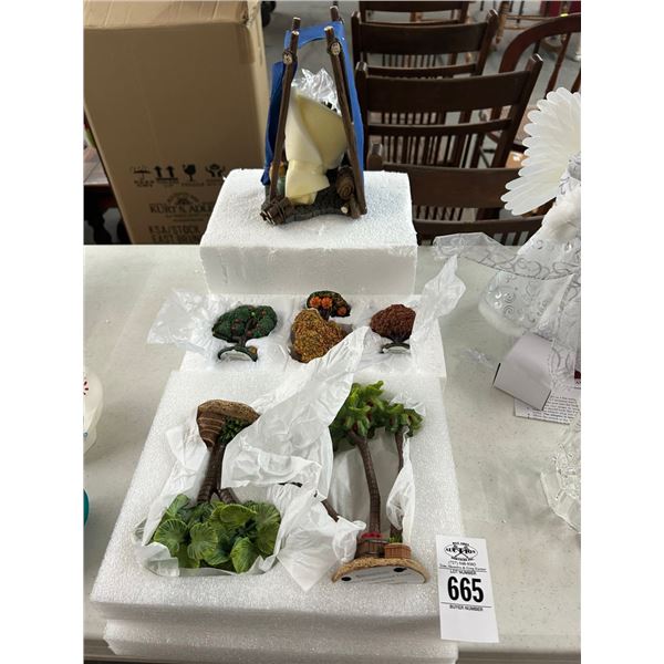 Hawthorn Village Trees, Nativity Tent