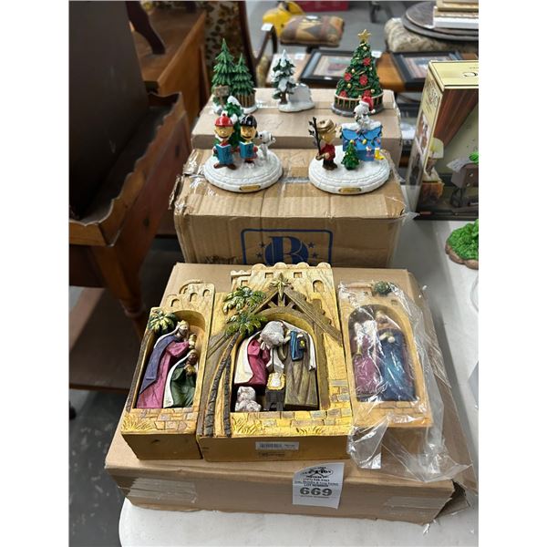 Peanuts/Asst. Figural Décor Items