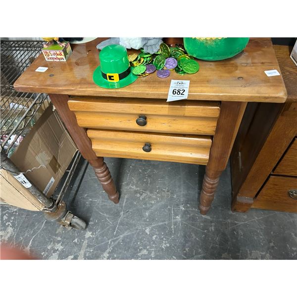Small Wooden Table w/2 Drawers