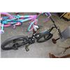 Image 1 : Hipper Black Child BMX Bike