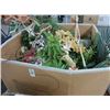 Image 1 : Pallet Lot of Silk Flower Décor