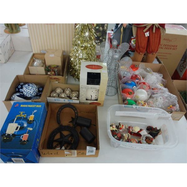 Horseshoe Décor, Spears, Ornaments, Décor