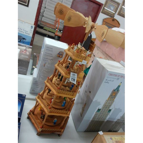 Wooden Windblown Christmas Carousel Décor