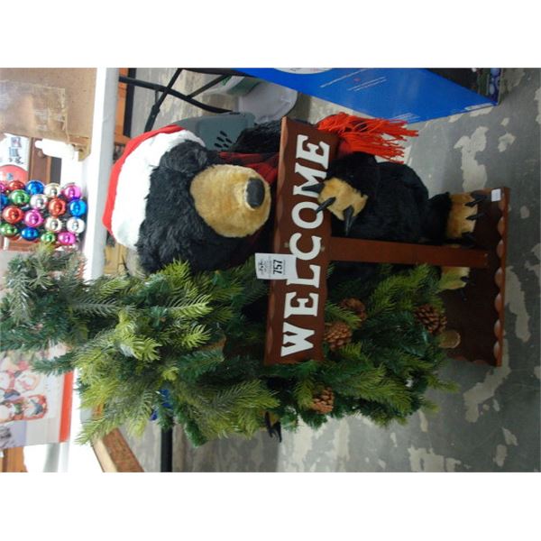 Welcome Christmas Bear w/Tree
