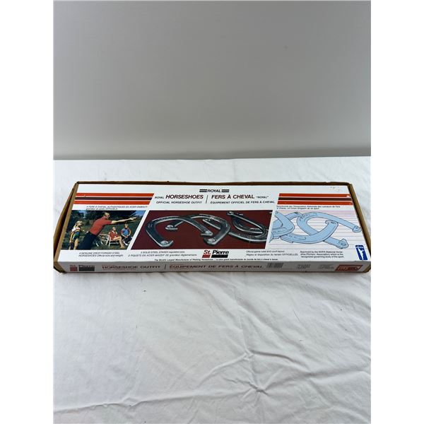 Royal Horseshoes Official Playing Set