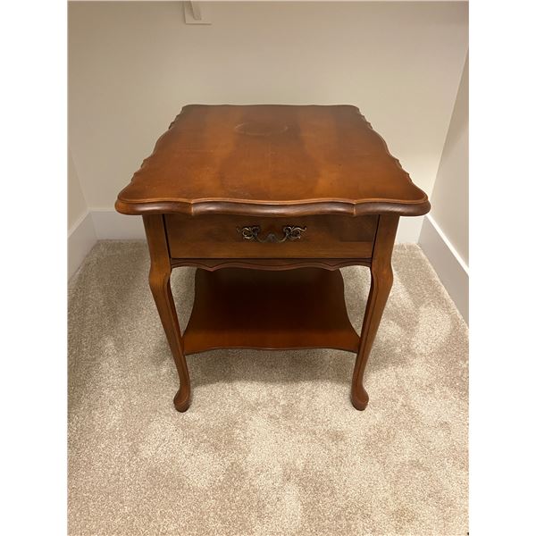 Kroehler Side Table with Drawer