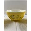 Image 3 : Vintage Pyrex Bowls