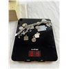 Image 11 : Vintage Costume Jewelry & Charms