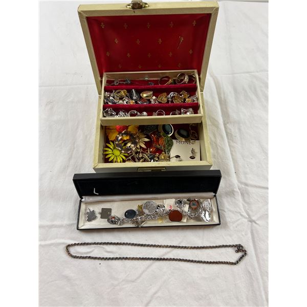 Vintage Costume Jewelry & Charms