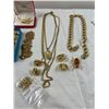 Image 3 : Vintage Costume jewelry
