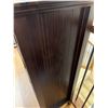 Image 6 : Storage Cabinet