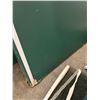 Image 7 : Ping Pong Table & Accessories