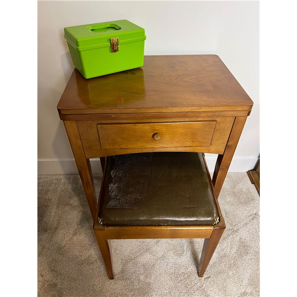 Sewing Machine & Table