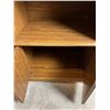 Image 6 : Sony 32" TV with Stand