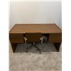 Image 1 : Office Desk & Chair