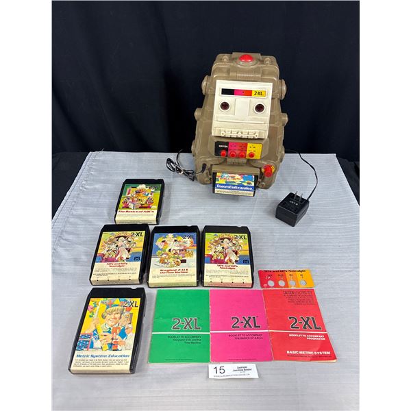Vintage 2-XL Educational Robot w/ 6 Tapes