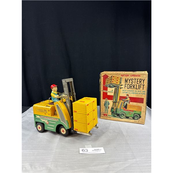 Vintage Made in Japan Mystery Fork Lift w/ Original Box Great Graphics and Condition