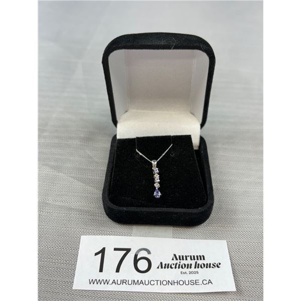 10K White Gold and Gemstone Pendant 18" Chain Total Weight 1.4 Grams