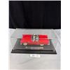 Image 1 : 1955 Ford Thunderbird 1/18th Scale Car in Museum Case