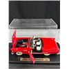 Image 3 : 1955 Ford Thunderbird 1/18th Scale Car in Museum Case