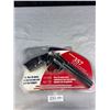 Image 2 : Crossman Pelletgun with Original Packaging and Crossman Black Widow Steel BBs