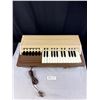 Image 3 : Vintage Working Condition Musical Keyboard