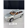 Image 1 : 1/18th Scale Porsche Cayanne Turbo Diecast Car
