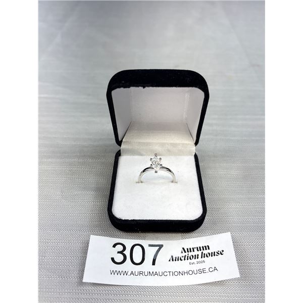 Very Nice Size 9 Silver Plated Ring with Large Stone