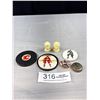 Image 1 : Vintage Collectable NHL Lot of Bottlecaps, Figureal Heads, Button, etc