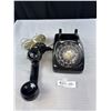 Image 2 : Vintage Black Rotary Telephone