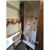 Image 15 : 1981 Leocraft 800 motorhome, propane engine, approx. 25 ft. SN. TPW37A3500631, not running, sold for