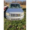 Image 2 : 2009 Ford Escape, V6 auto, 243,464 km, is running. Needs windshield, tires & brakes, SN. 1FMCU93G69K