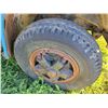 Image 19 : 1974 GMC 6500 gravel truck, V8, 5&4 spd manual trans, air brakes, 13 ft box & hoist, SN. TME664V5890