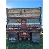 Image 5 : 1974 GMC 6500 gravel truck, V8, 5&4 spd manual trans, air brakes, 13 ft box & hoist, SN. TME664V5890