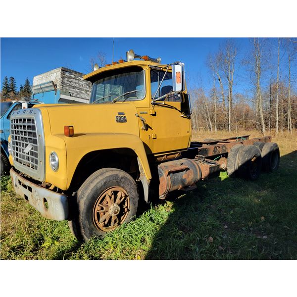 1970 Ford 9000, CAT engine, 18 spd, SN. U90XVJD5225, running but needs work