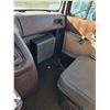 Image 27 : 1970 Ford 9000, CAT engine, 18 spd, SN. U90XVJD5225, running but needs work
