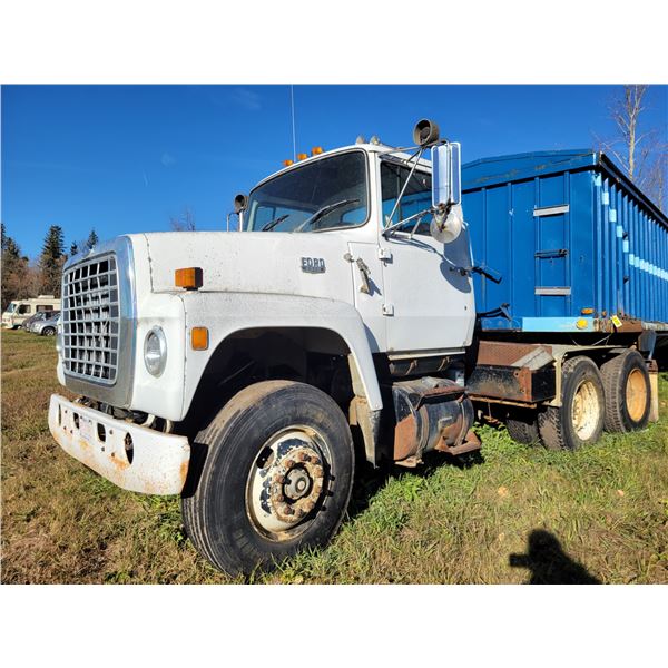 1986 Ford 9000, 855 cummins, 10 spd trans, running, needs battery and work, SN. 1FDYU90W6GVA30838