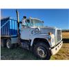 Image 3 : 1986 Ford 9000, 855 cummins, 10 spd trans, running, needs battery and work, SN. 1FDYU90W6GVA30838