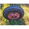 Image 10 : Farmall Cub tractor c/w belt pulley, not running