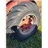 Image 9 : International W4 tractor c/w belt pulley & 540 PTO, SN. WBH27120, not running