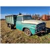 Image 3 : IH B-130 grain truck, 6 cyl. Gas, 5 spd manual trans, approx. 9 ft. box & hoist, SN. 5351-C