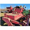 Image 5 : Massey-Ferguson 3634 swather, approx. 13 ft.
