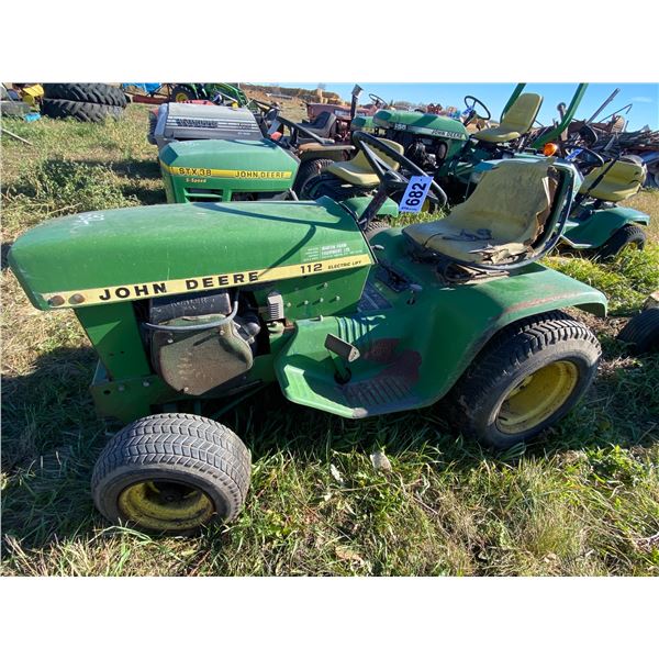 J.D. 112 Electric Lift Riding Mower. Looks Complete but No Deck