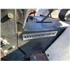 Image 7 : White GT-1650 Hydro Riding Tractor c/w Deck. Looks Complete