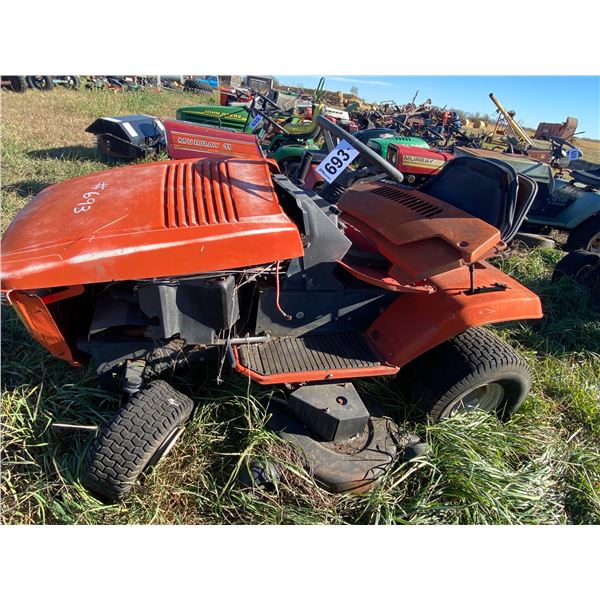 MasterCraft, 16hp, 46in. Riding Mower. As Is