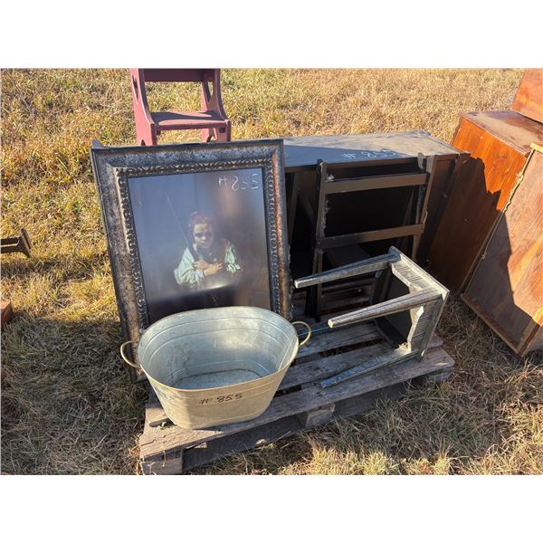 Pallet of Wood Stand, Small Oval Tub & Old Child Picture