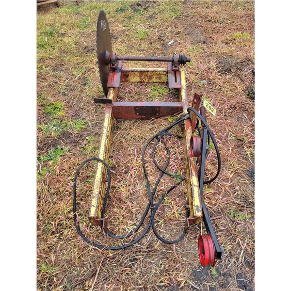 Belt driven saw, tractor mounted