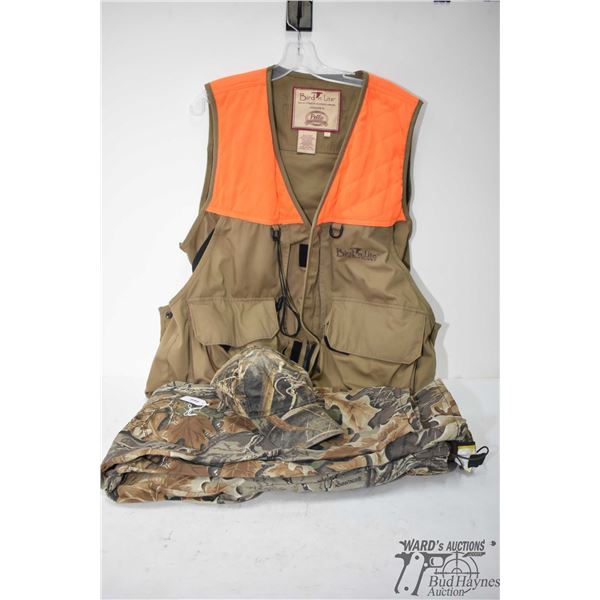 Bird in life hunt vest size large and a size XL camo pants by Natural Habitat, plus duck and toque