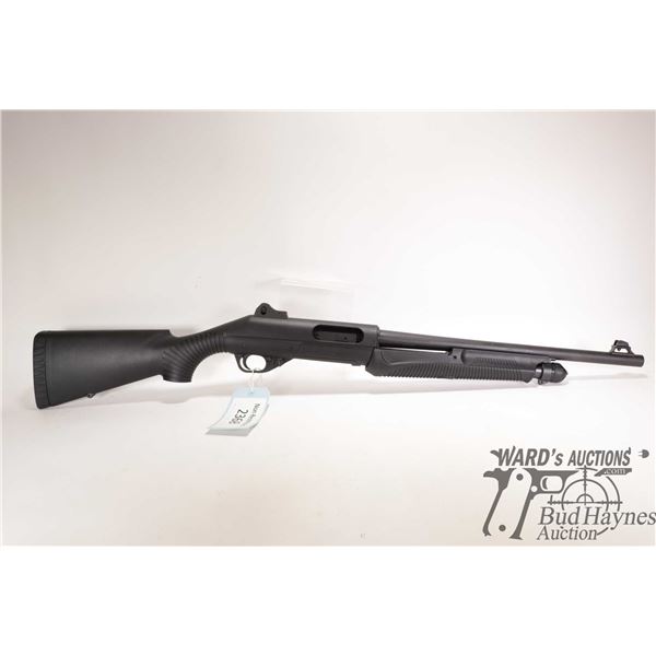 Non-Restricted shotgun Benelli model Nova, 12 ga. 2 3/4" - 3 1/2" pump action, w/ bbl length 18" [Ch